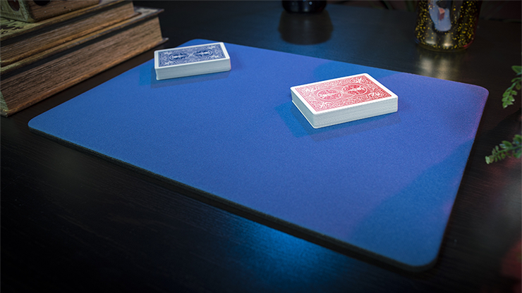 Standard Close-Up Pad 11X16 (Blue) by Murphy's Magic Supplies