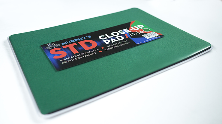 Standard Close-Up Pad 11X16 (Green) by Murphy's Magic Supplies