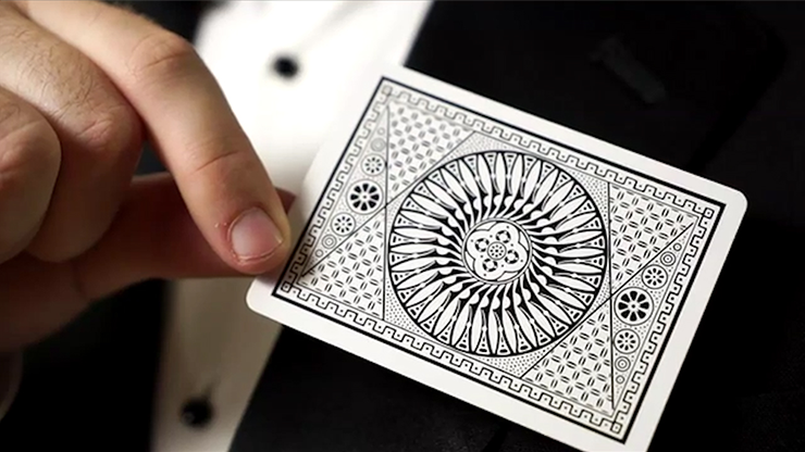Tally-Ho Circle Back Playing Cards (White)