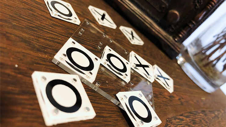 Tic Tac Toe Mini (Gimmick and Online Instructions) by Bond Lee and Kai-Fu Wang