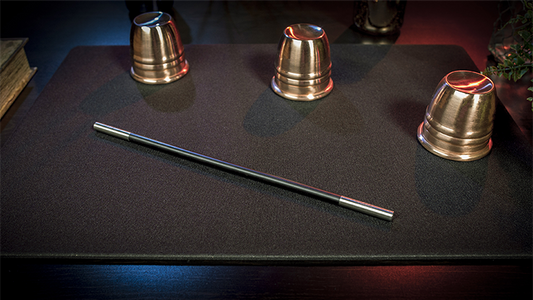 Standard Close-Up Pad 16X23 (Black) by Murphy's Magic Supplies